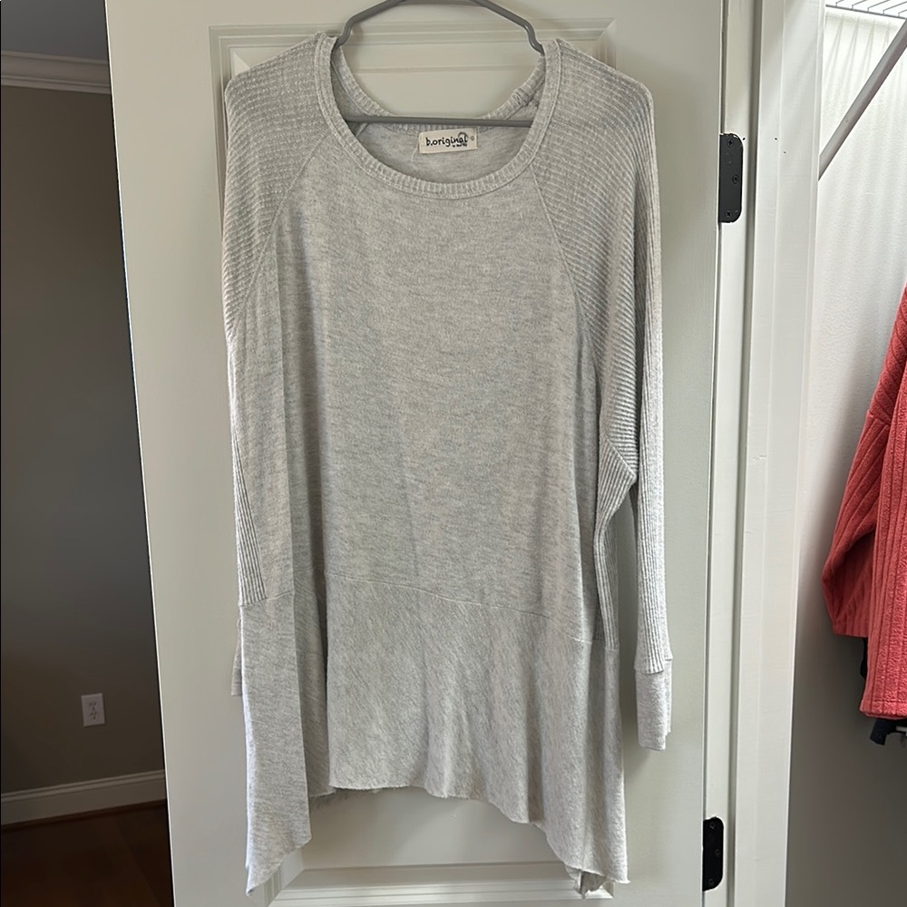 Honey Punch Gray Boxy Long Sleeve Sweatshirt